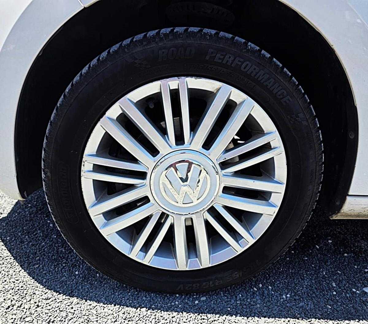 volkswagen-up-2018-gasolina-999cc