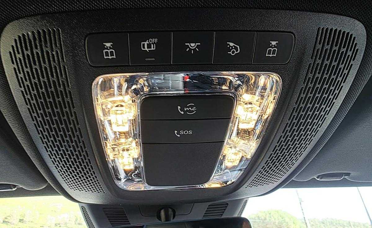 mercedes-benz-cla-2022-hibrido-a-gasolina-1332cc
