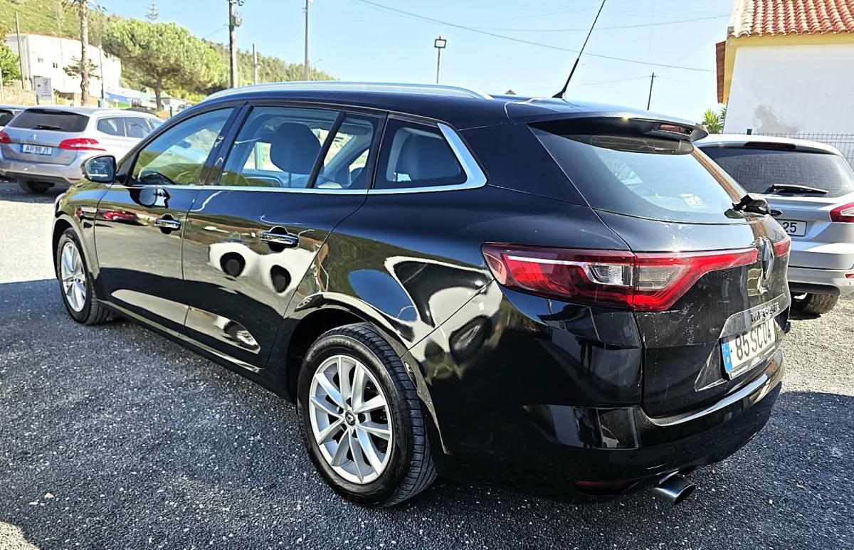 renault-megane-sport-tourer-2016-diesel-1461cc