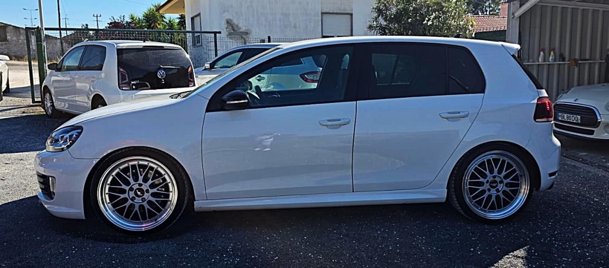 volkswagen-golf-2012-gasolina-1984cc