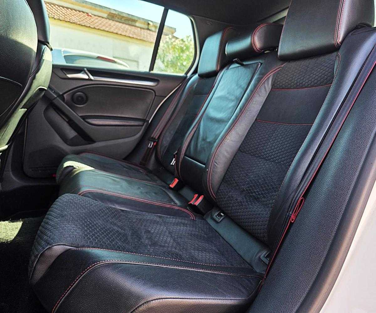 volkswagen-golf-2012-gasolina-1984cc