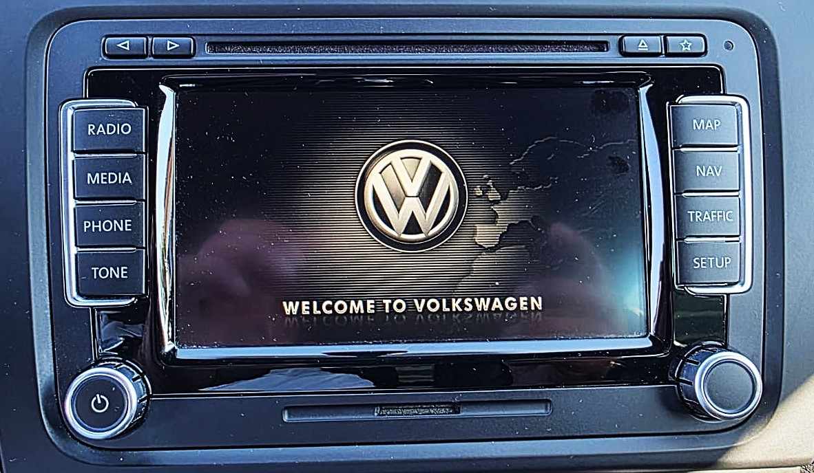 volkswagen-golf-2012-gasolina-1984cc