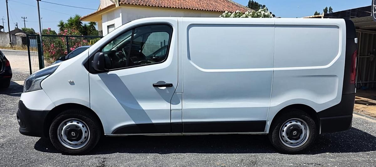 renault-trafic-2017-diesel-1598cc