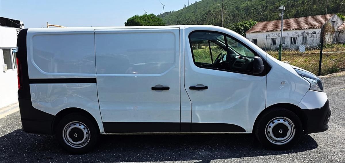 renault-trafic-2017-diesel-1598cc