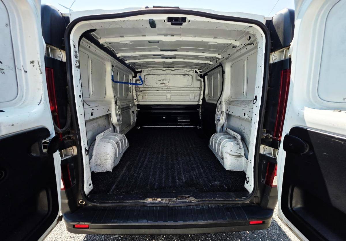 renault-trafic-2017-diesel-1598cc