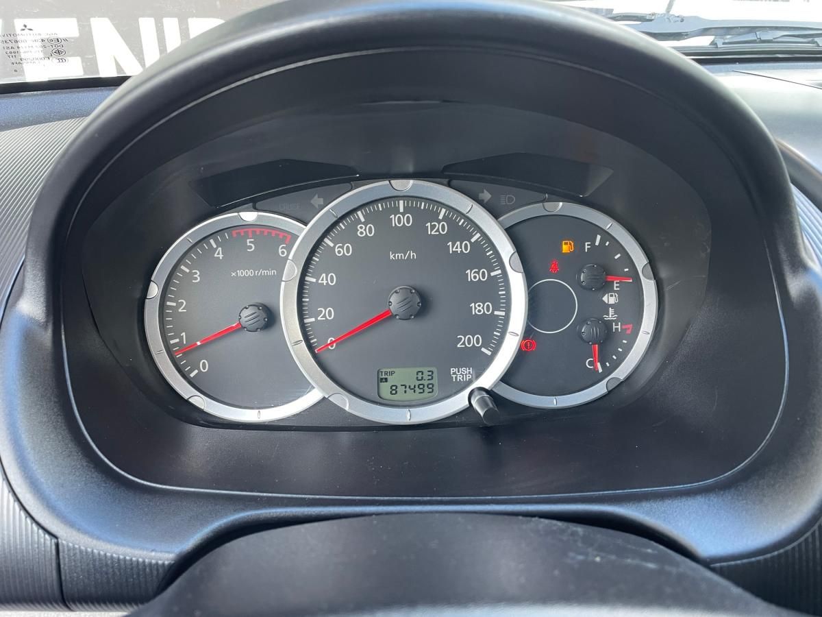 mitsubishi-l200-2011-diesel-2477cc