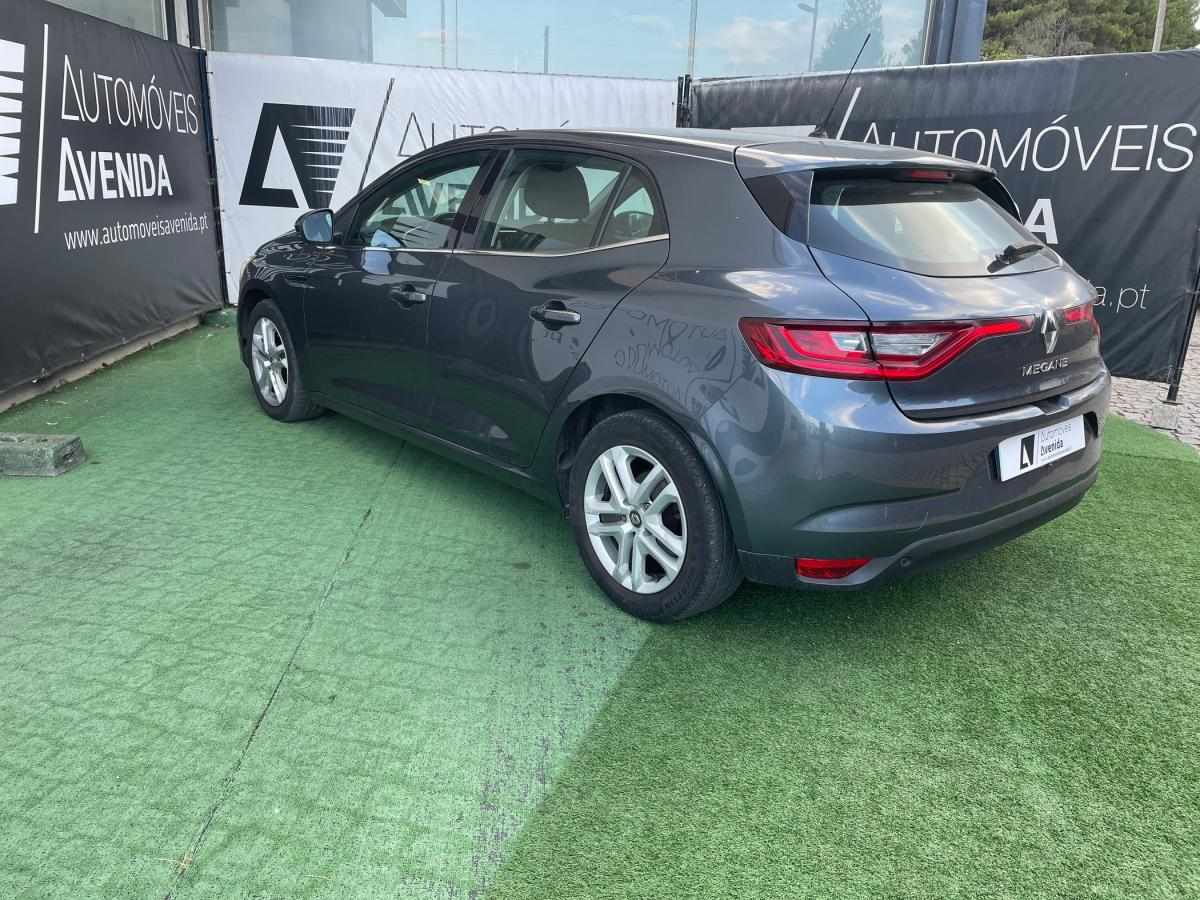 renault-megane-2020-diesel-1461cc