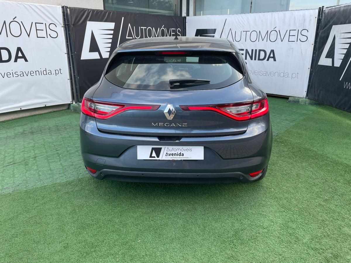 renault-megane-2020-diesel-1461cc