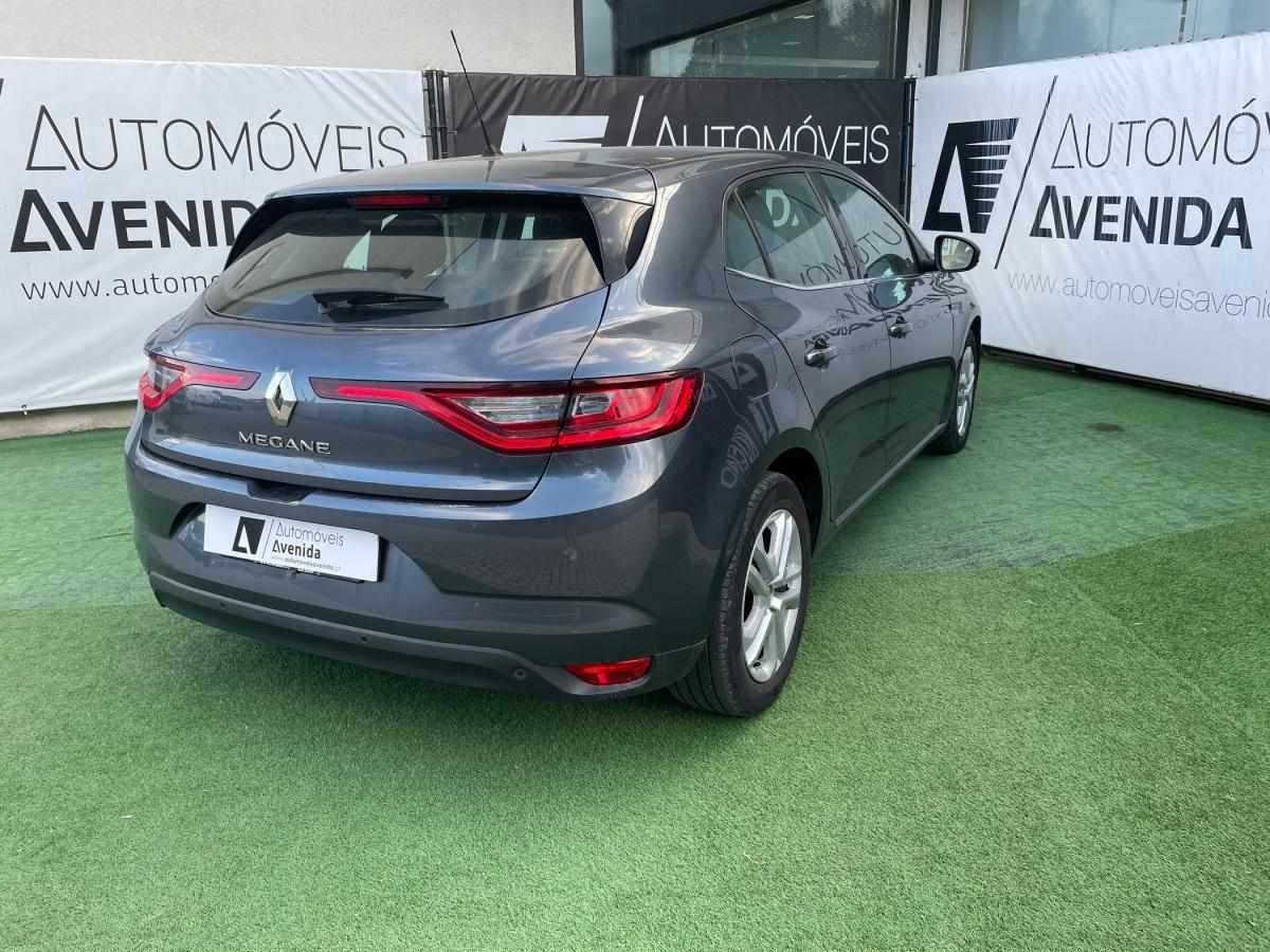 renault-megane-2020-diesel-1461cc