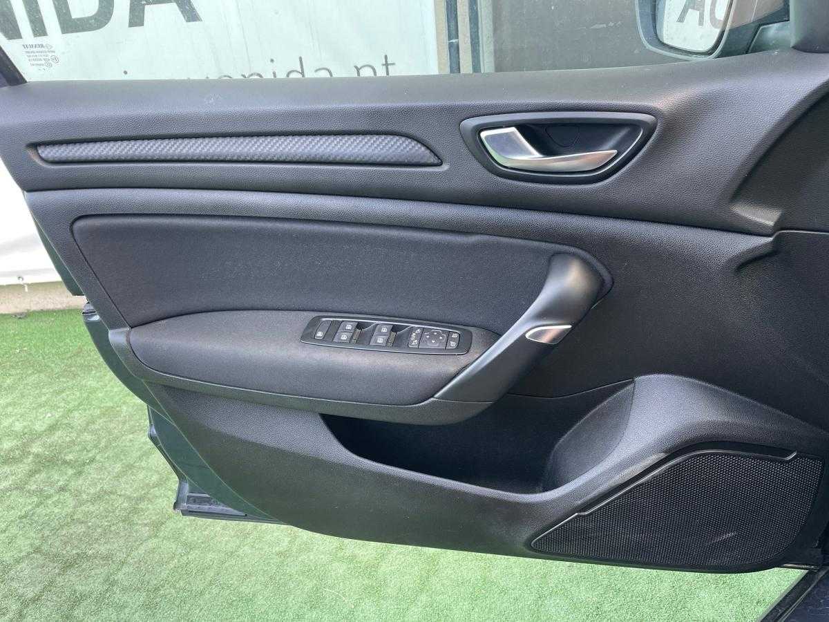 renault-megane-2020-diesel-1461cc