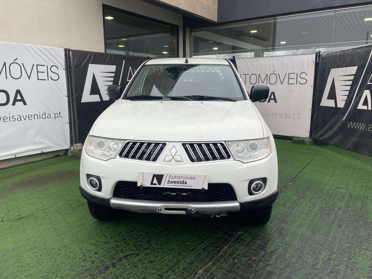 mitsubishi-l200-2010-diesel-2477cc