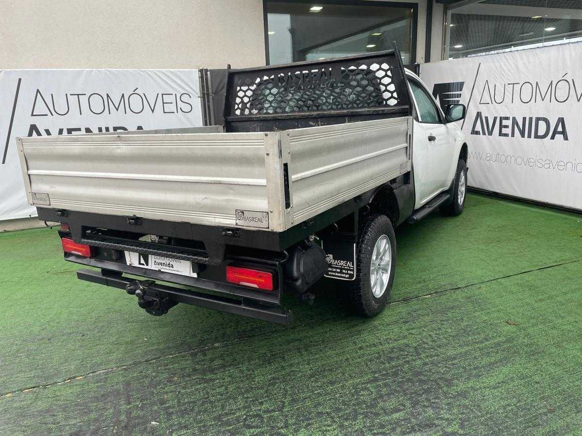 mitsubishi-l200-2010-diesel-2477cc