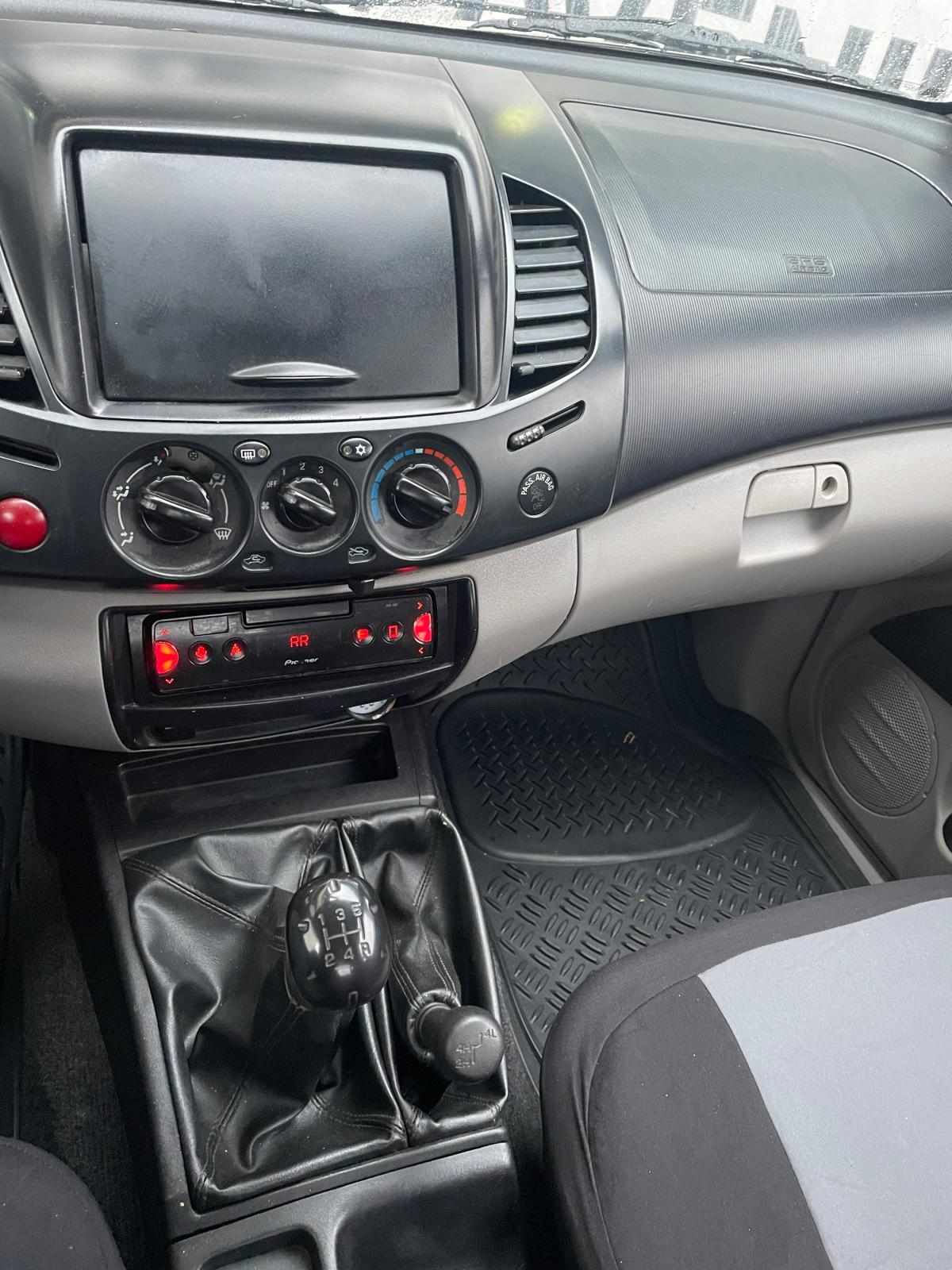 mitsubishi-l200-2010-diesel-2477cc