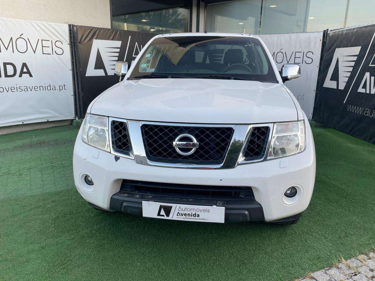 nissan-navara-2014-diesel-2488cc