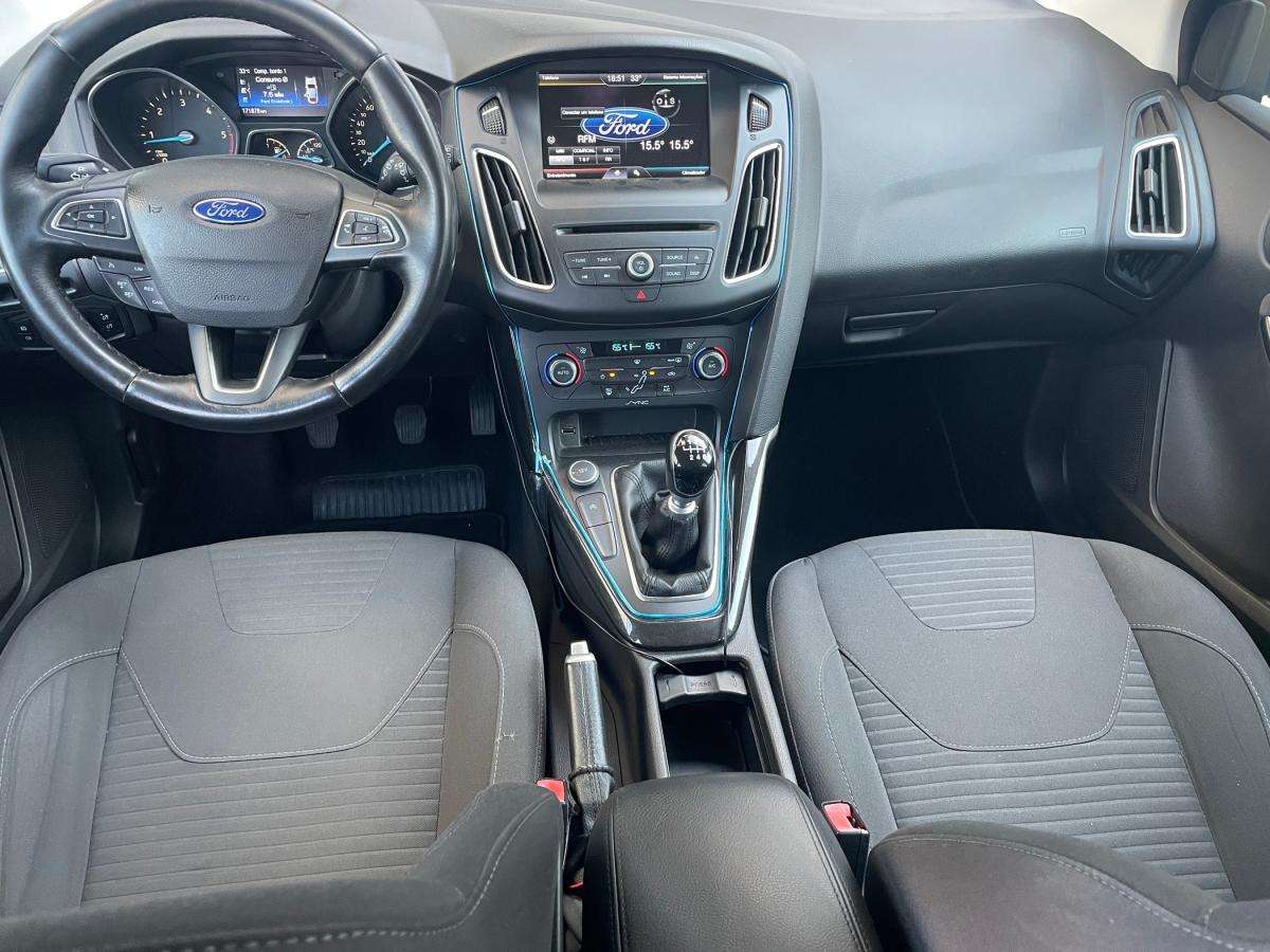 ford-focus-sw-2015-diesel-1499cc