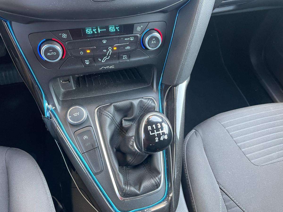 ford-focus-sw-2015-diesel-1499cc