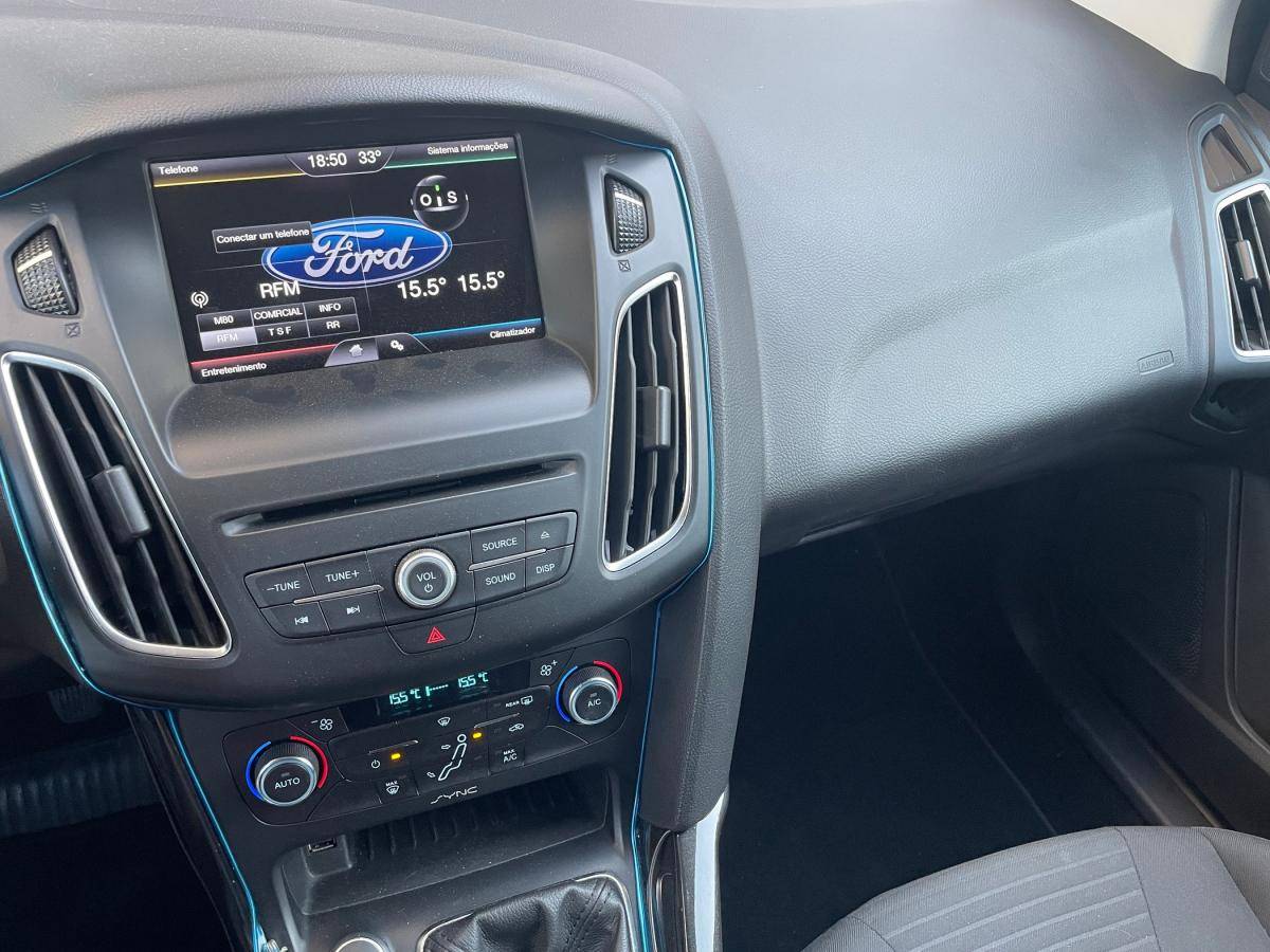 ford-focus-sw-2015-diesel-1499cc