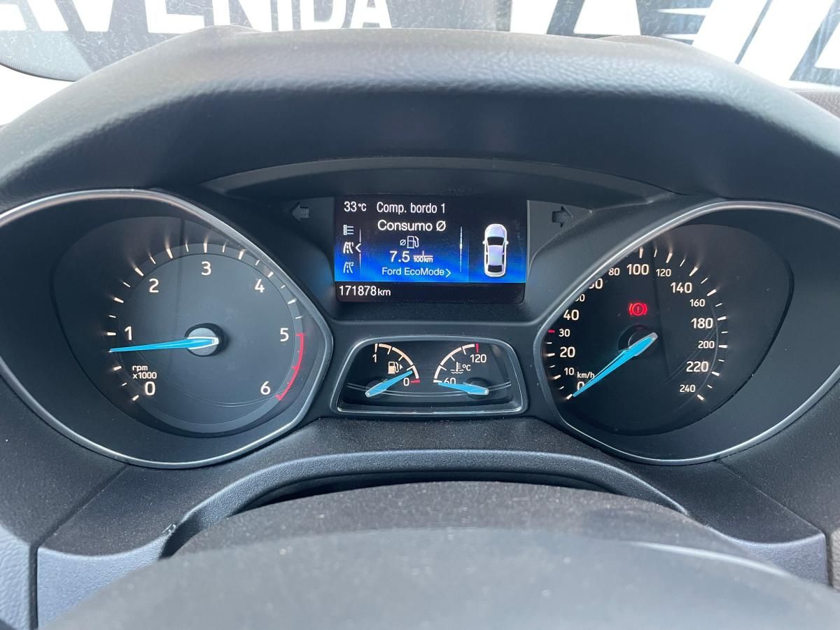 ford-focus-sw-2015-diesel-1499cc