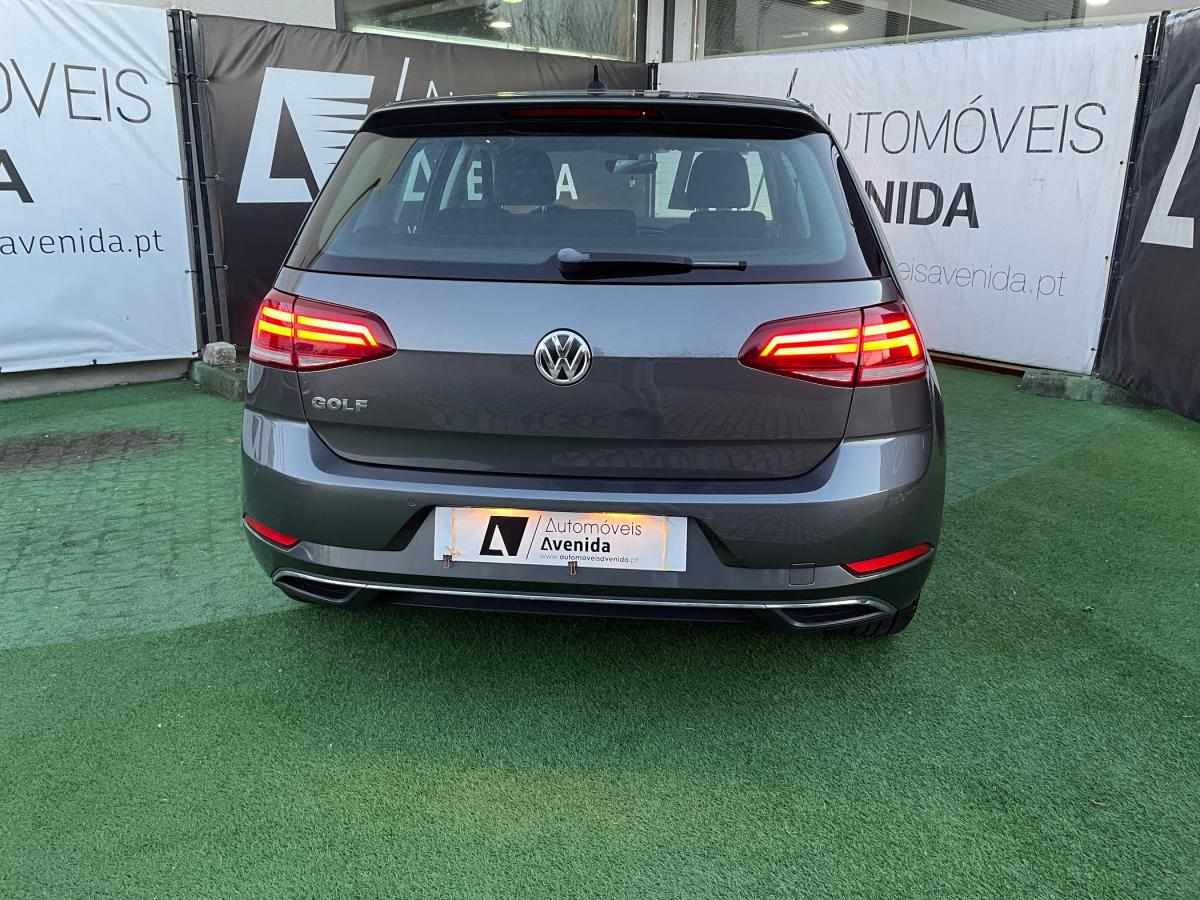 volkswagen-golf-2018-diesel-1598cc
