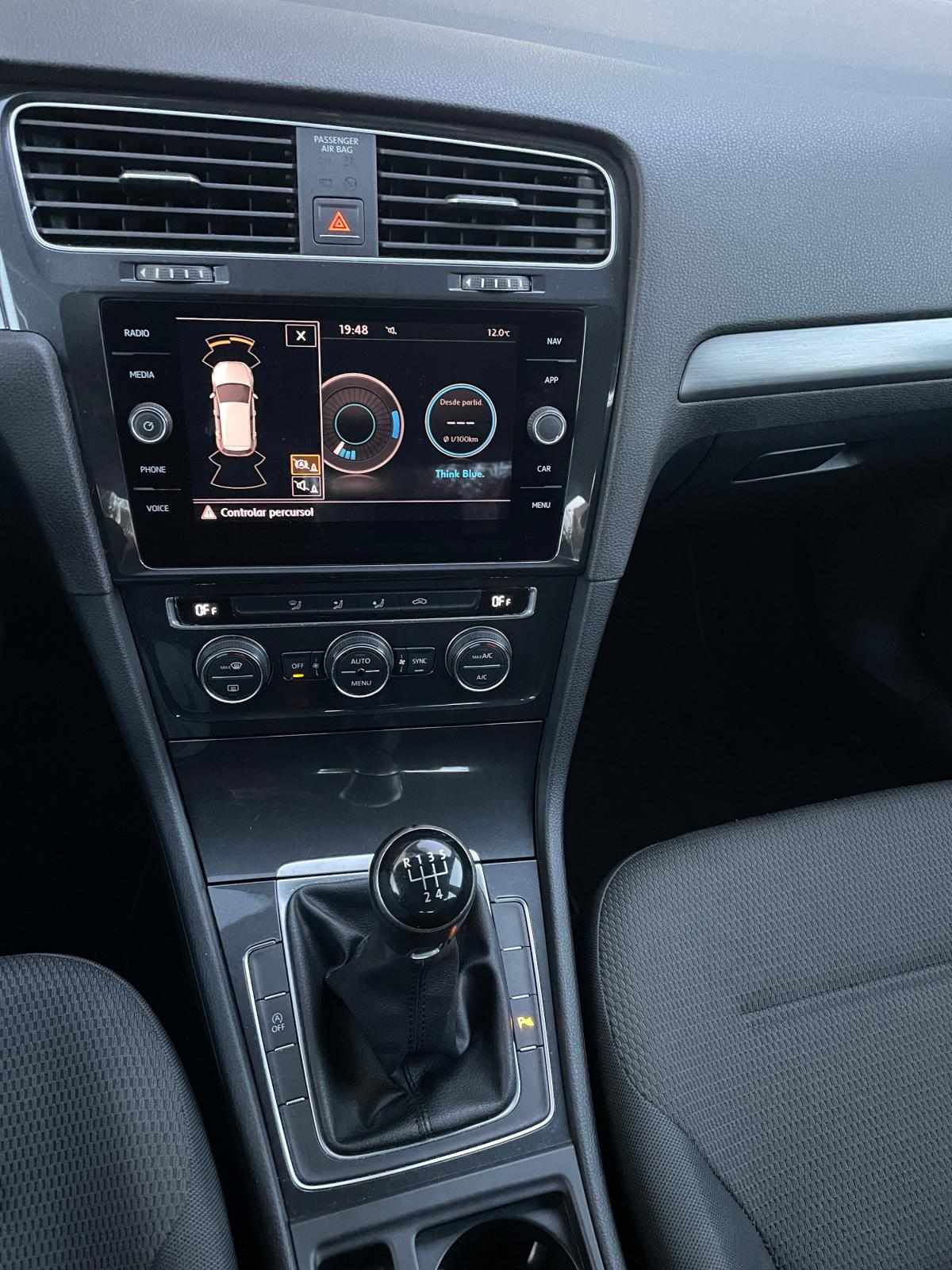 volkswagen-golf-2018-diesel-1598cc