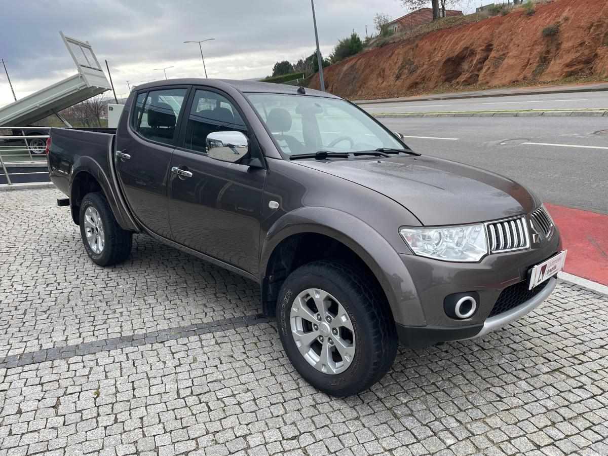 mitsubishi-l200-2012-diesel-2477cc