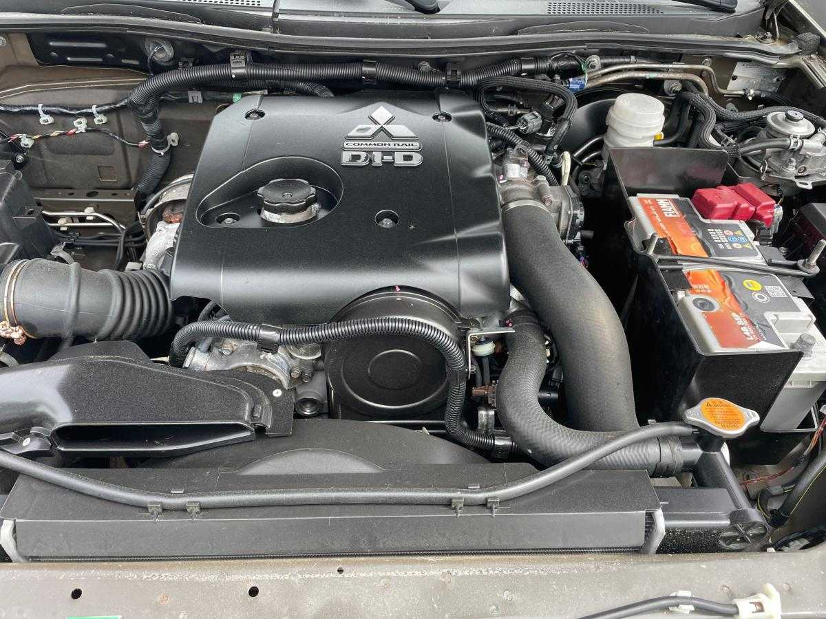 mitsubishi-l200-2012-diesel-2477cc