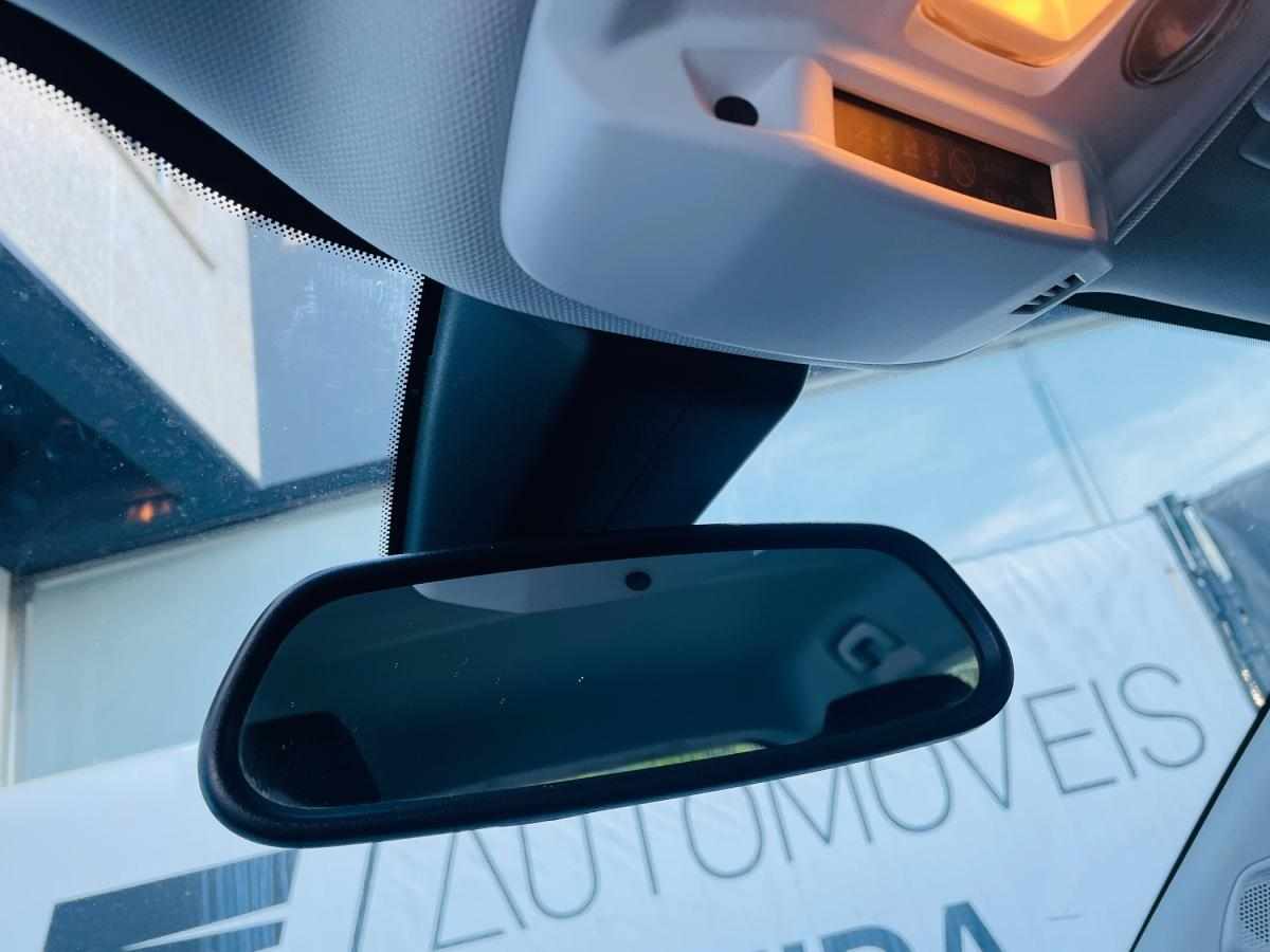 peugeot-2008-2021-gasolina-1199cc