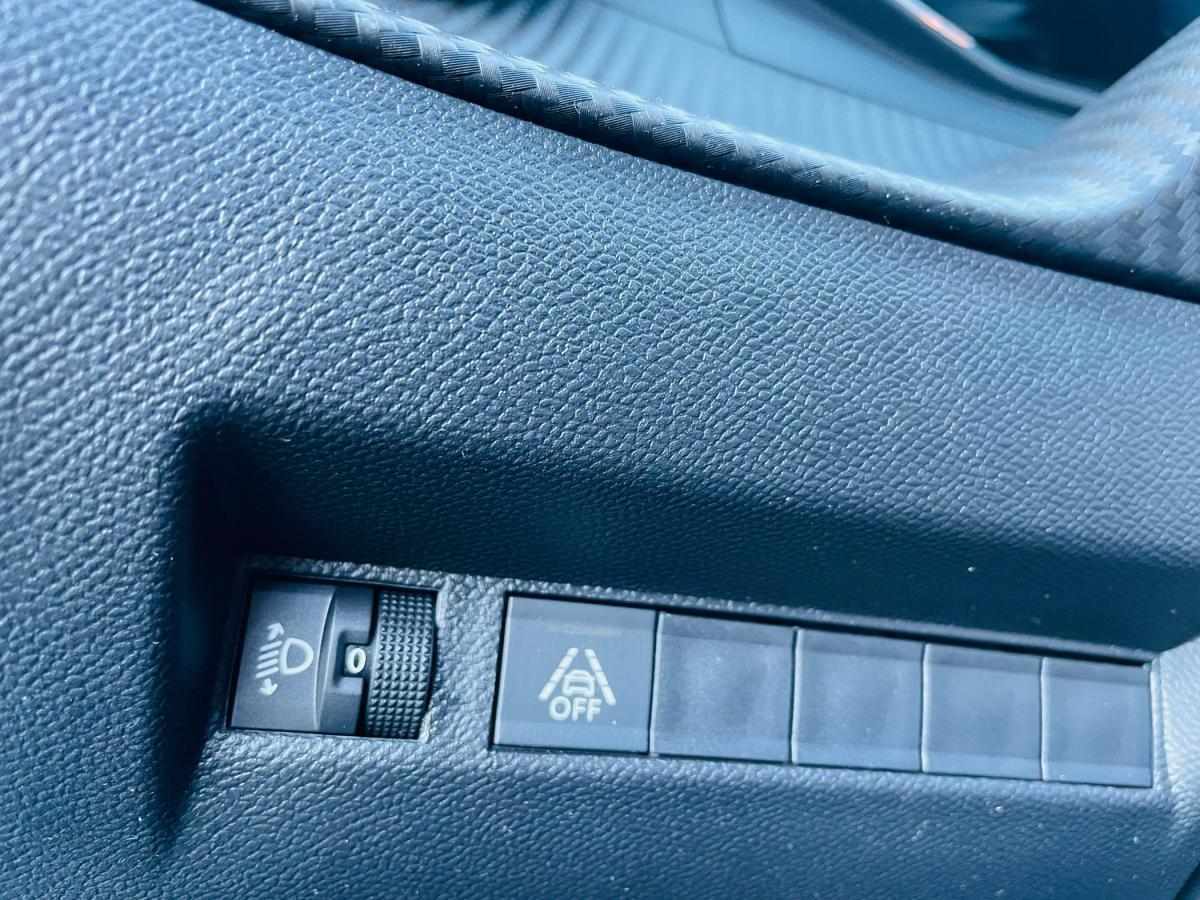 peugeot-2008-2021-gasolina-1199cc
