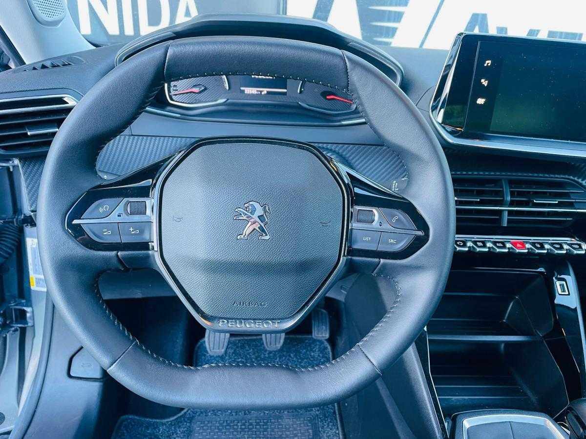 peugeot-2008-2021-gasolina-1199cc
