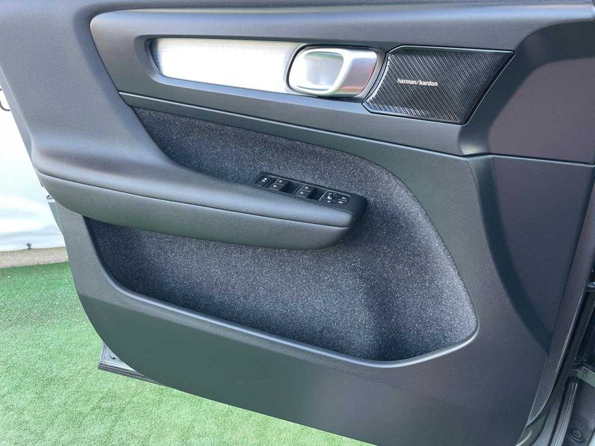 volvo-xc40-2018-diesel-1969cc