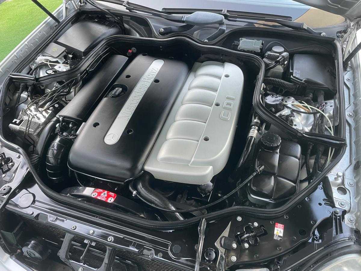 mercedes-benz-classe-e-2003-diesel-3222cc