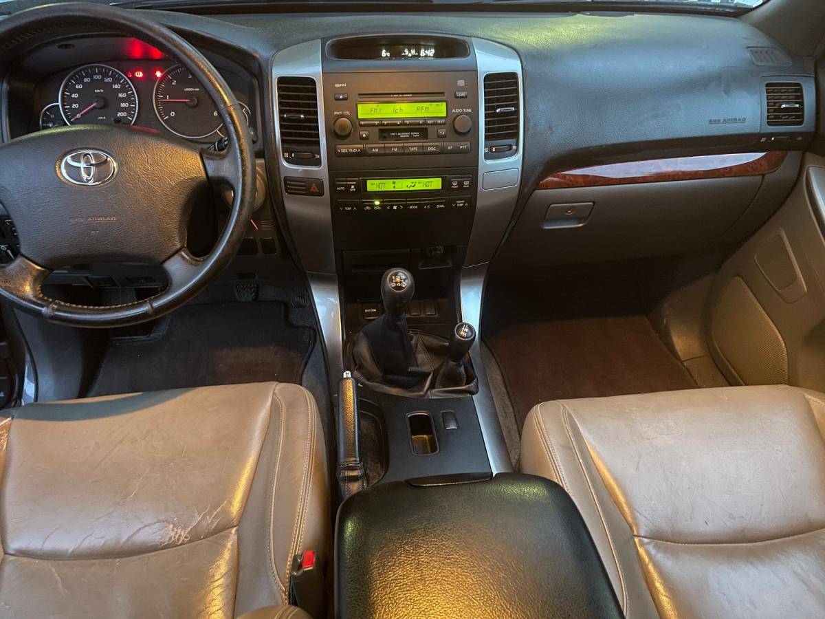 toyota-land-cruiser-2004-diesel-2982cc