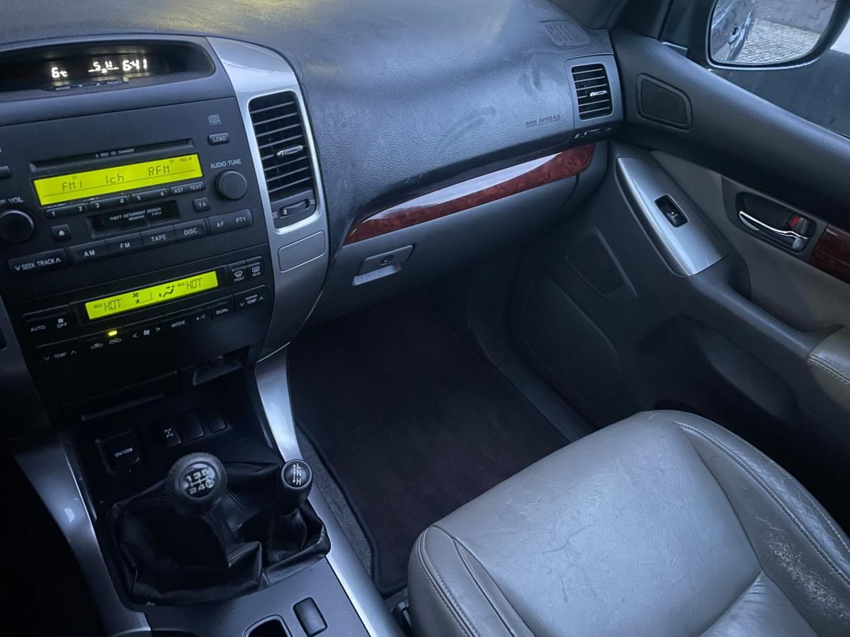 toyota-land-cruiser-2004-diesel-2982cc