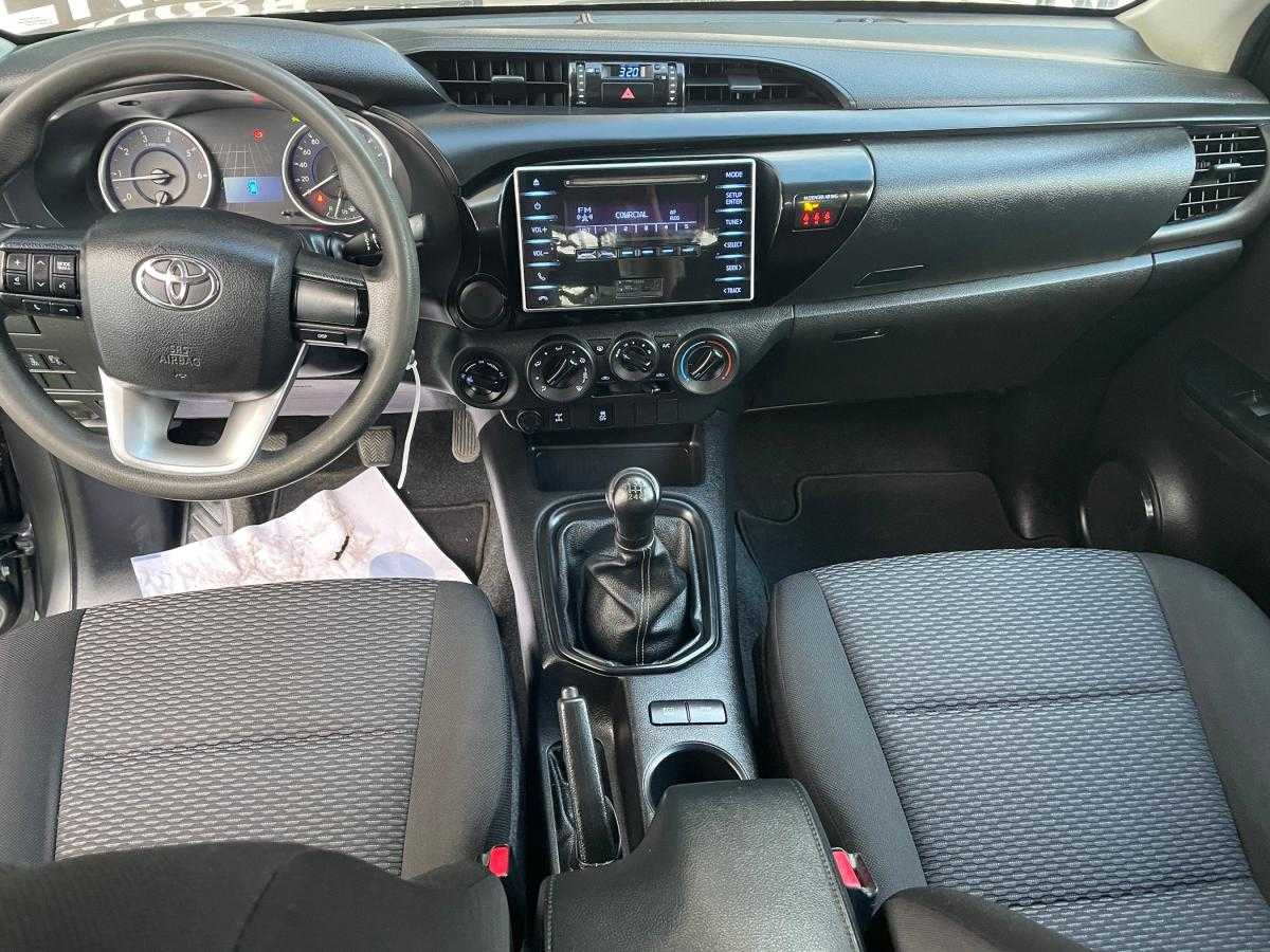toyota-hilux-2019-diesel-2393cc