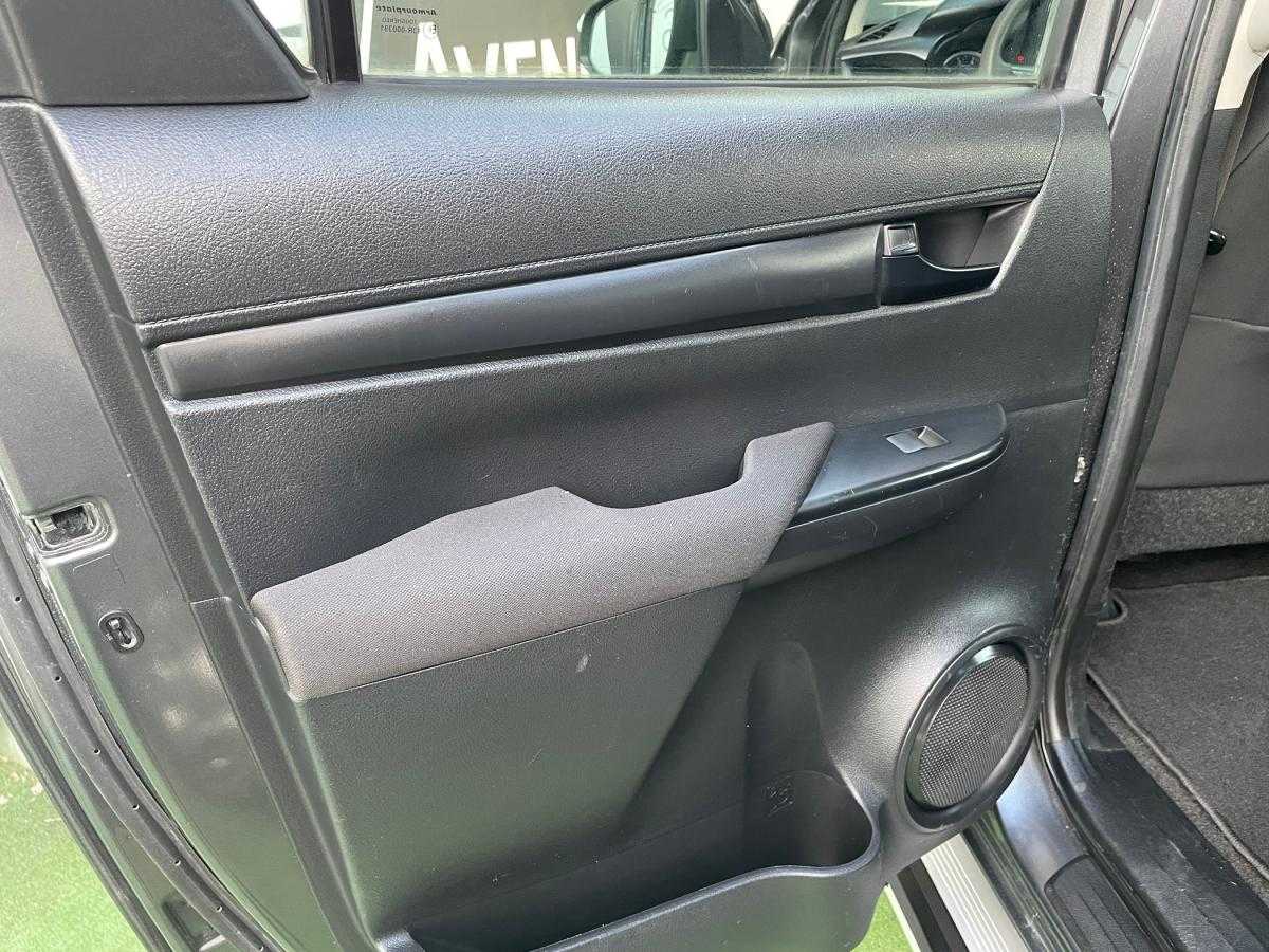 toyota-hilux-2019-diesel-2393cc