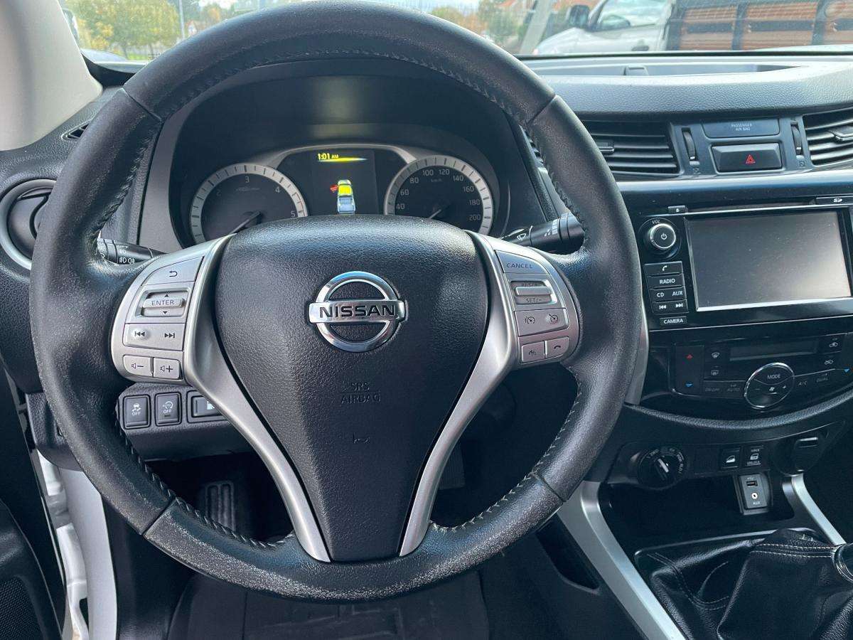 nissan-navara-2017-diesel-2298cc