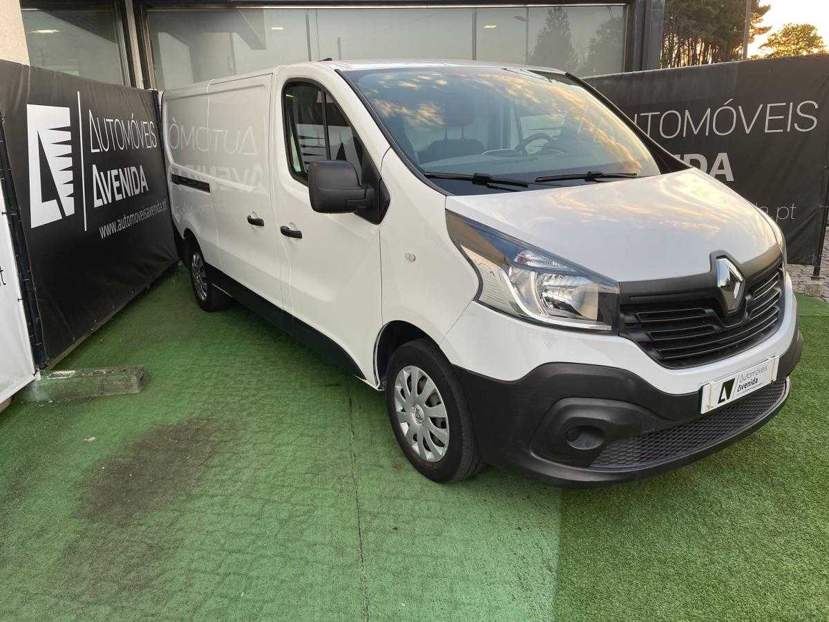 renault-trafic-2018-diesel-1598cc