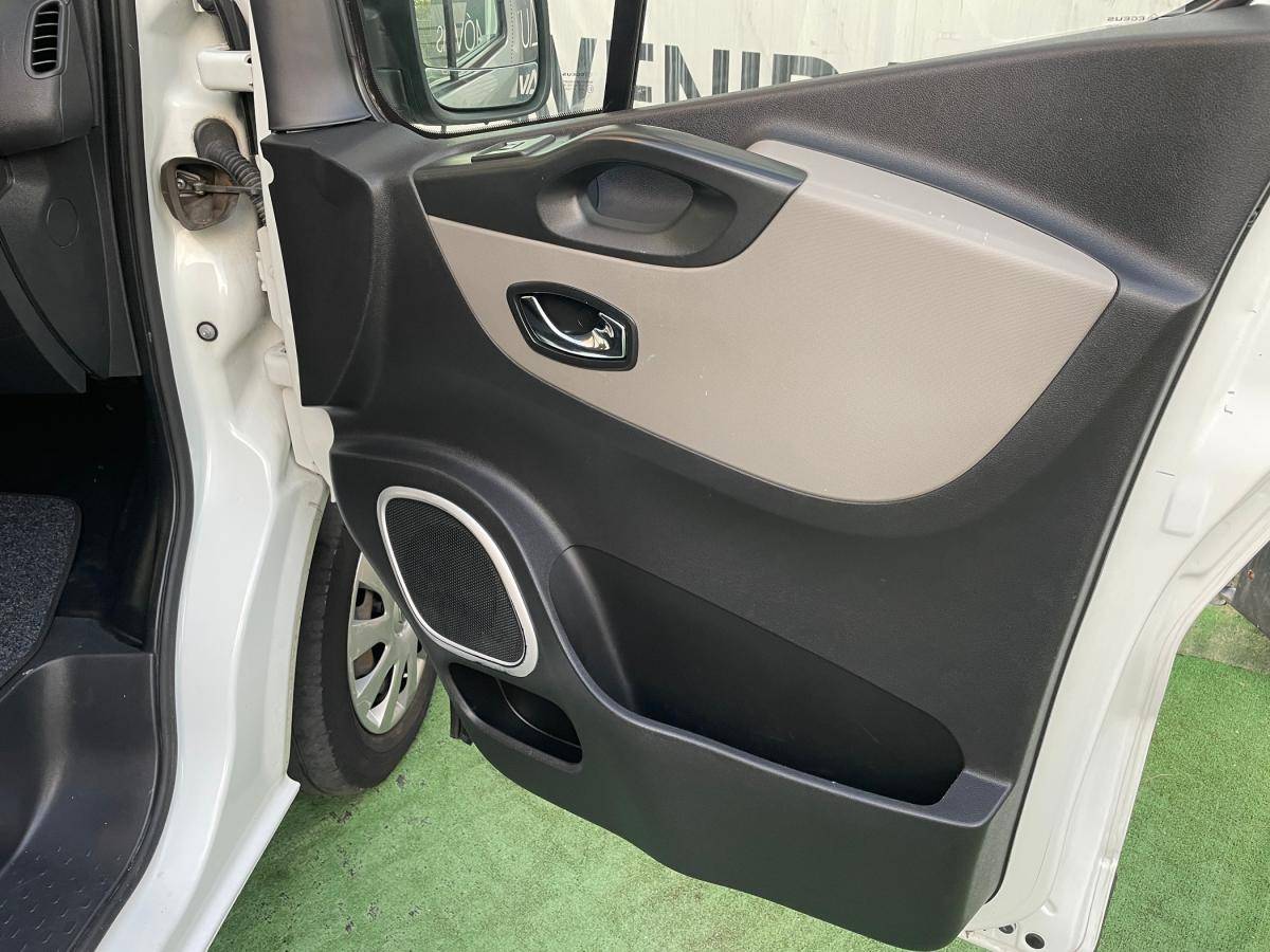 renault-trafic-2018-diesel-1598cc