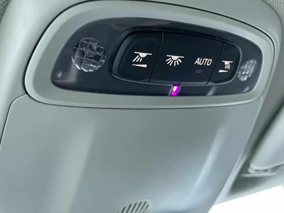 volvo-v40-2016-diesel-2000cc