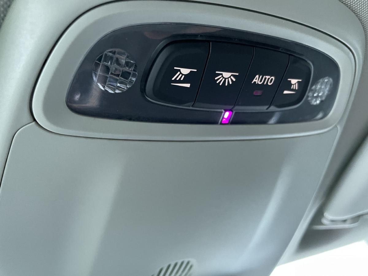 volvo-v40-2016-diesel-2000cc