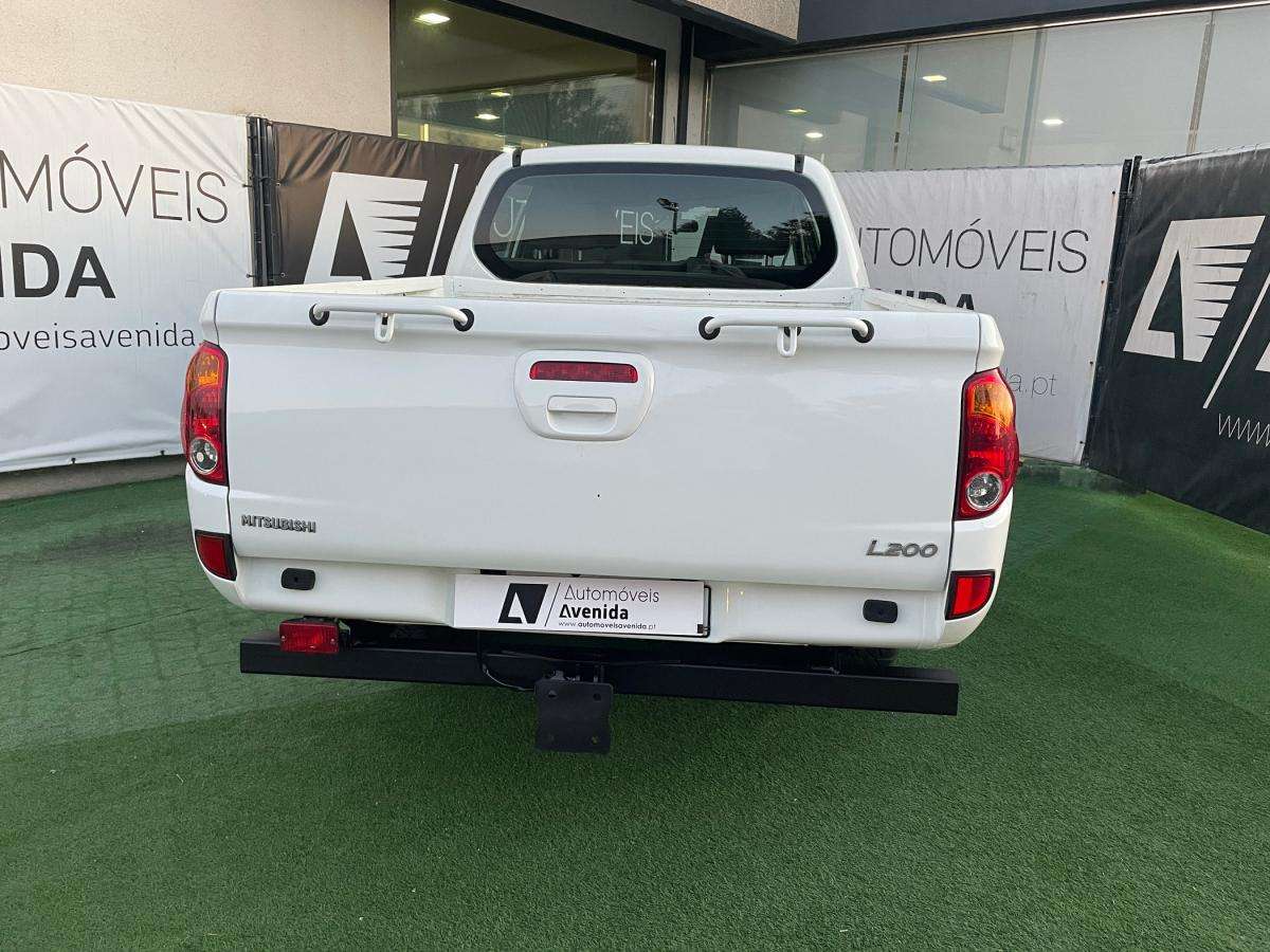 mitsubishi-l200-2011-diesel-2477cc