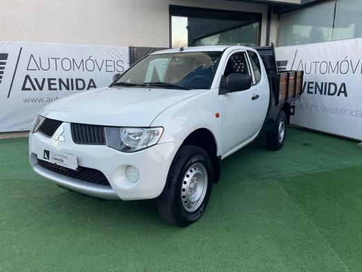 mitsubishi-l200-2009-diesel-2477cc