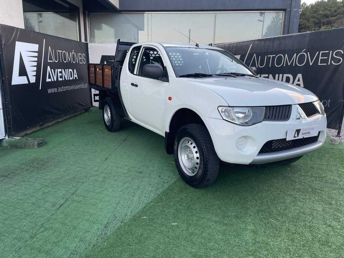 mitsubishi-l200-2009-diesel-2477cc