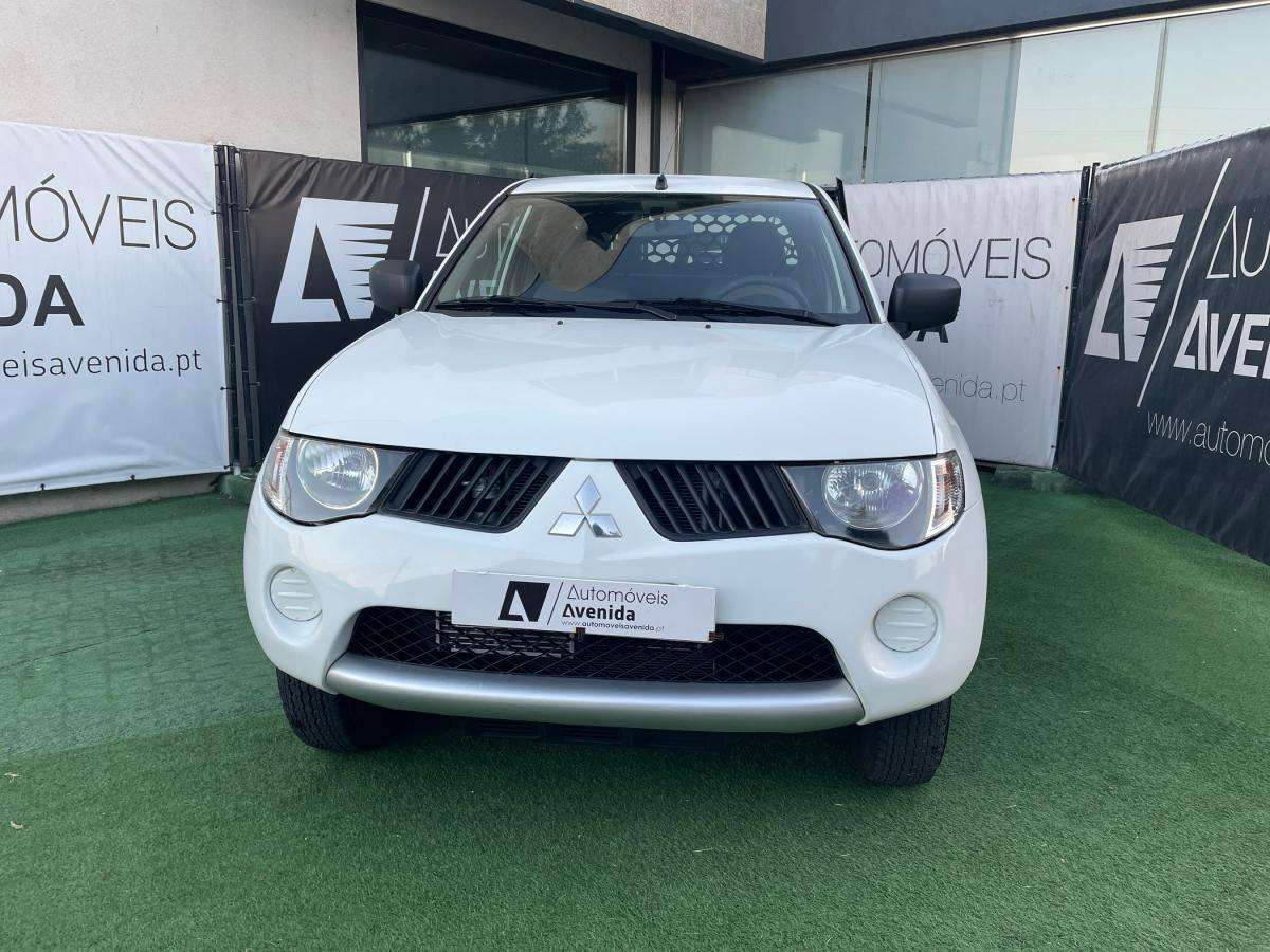 mitsubishi-l200-2009-diesel-2477cc