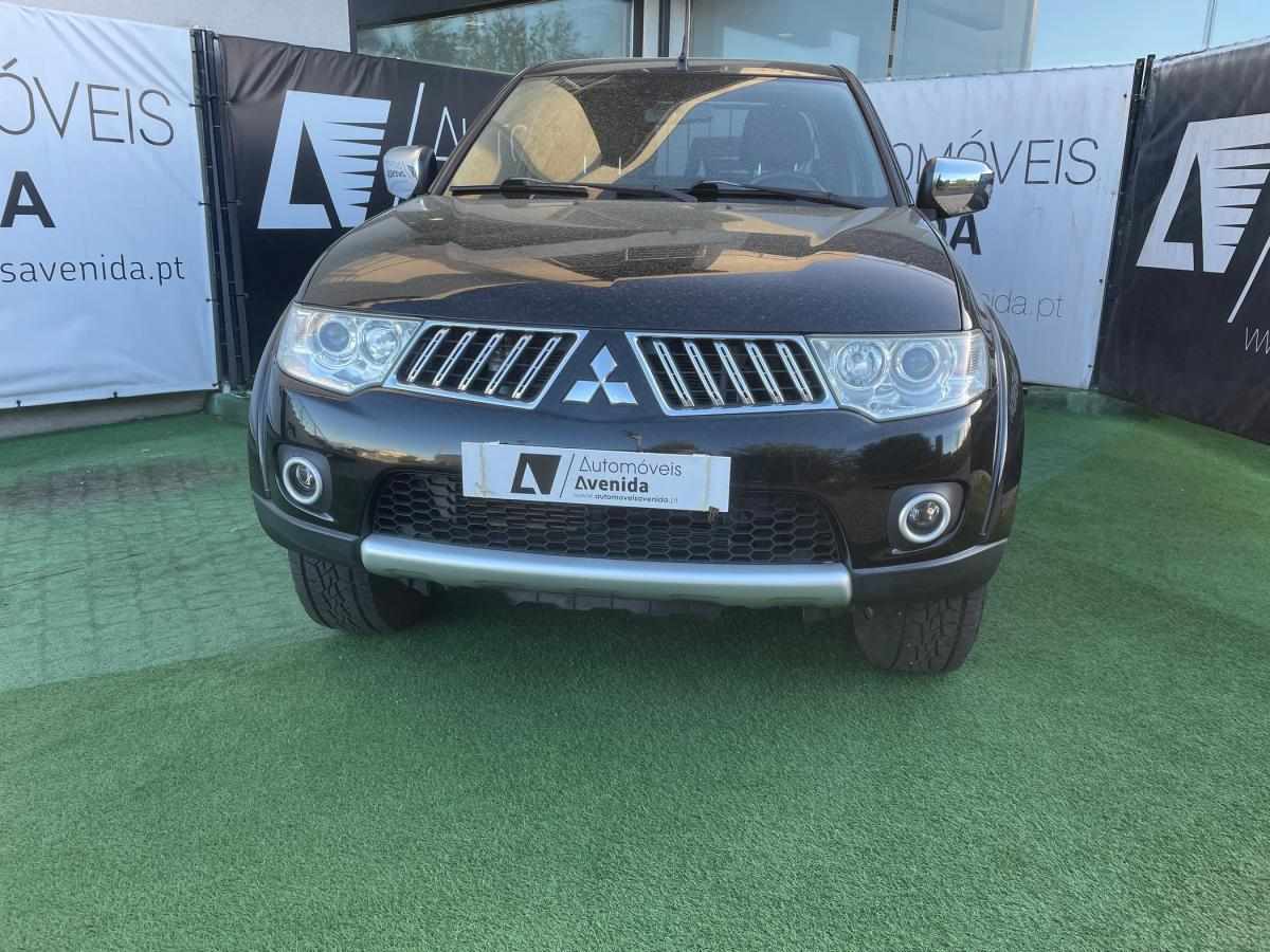 mitsubishi-l200-2013-diesel-2477cc