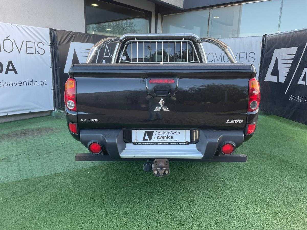 mitsubishi-l200-2013-diesel-2477cc