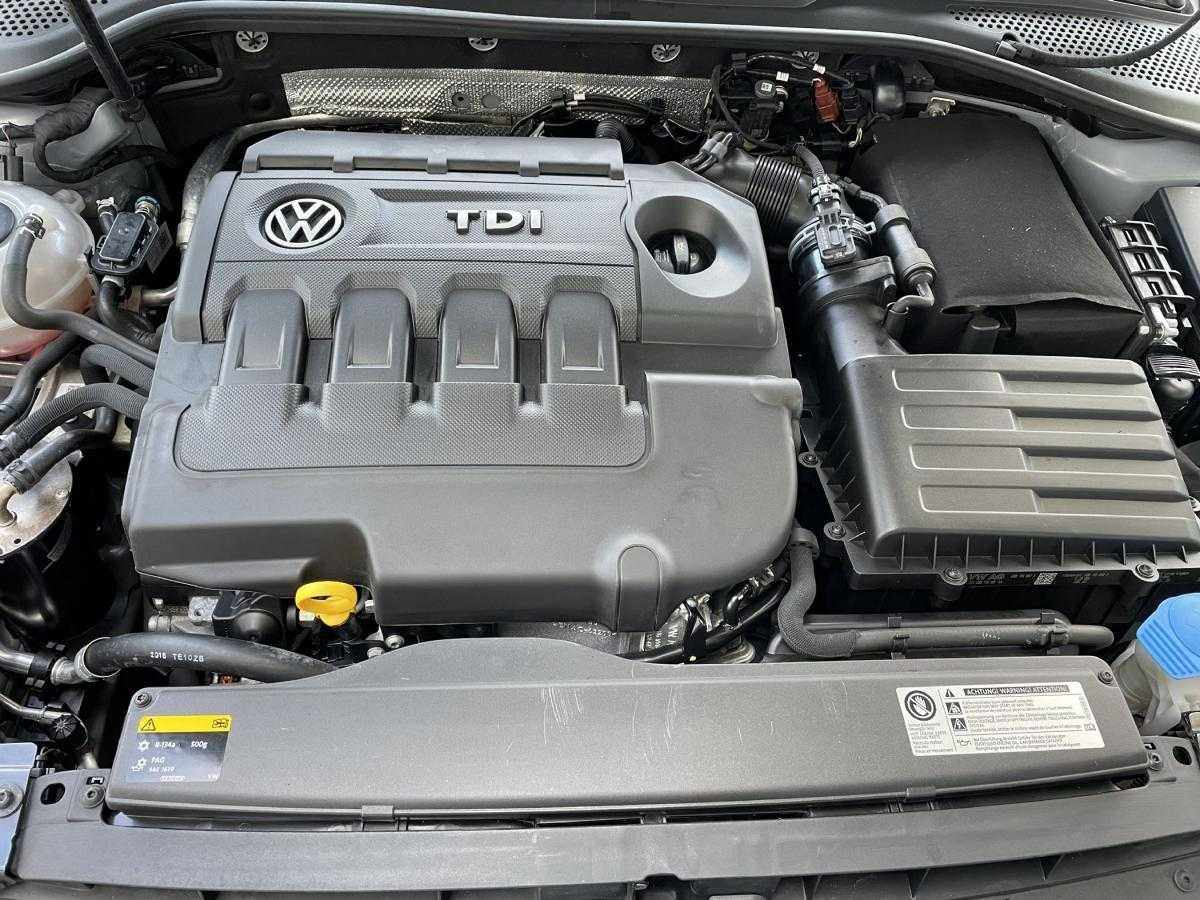 volkswagen-golf-2015-diesel-1600cc