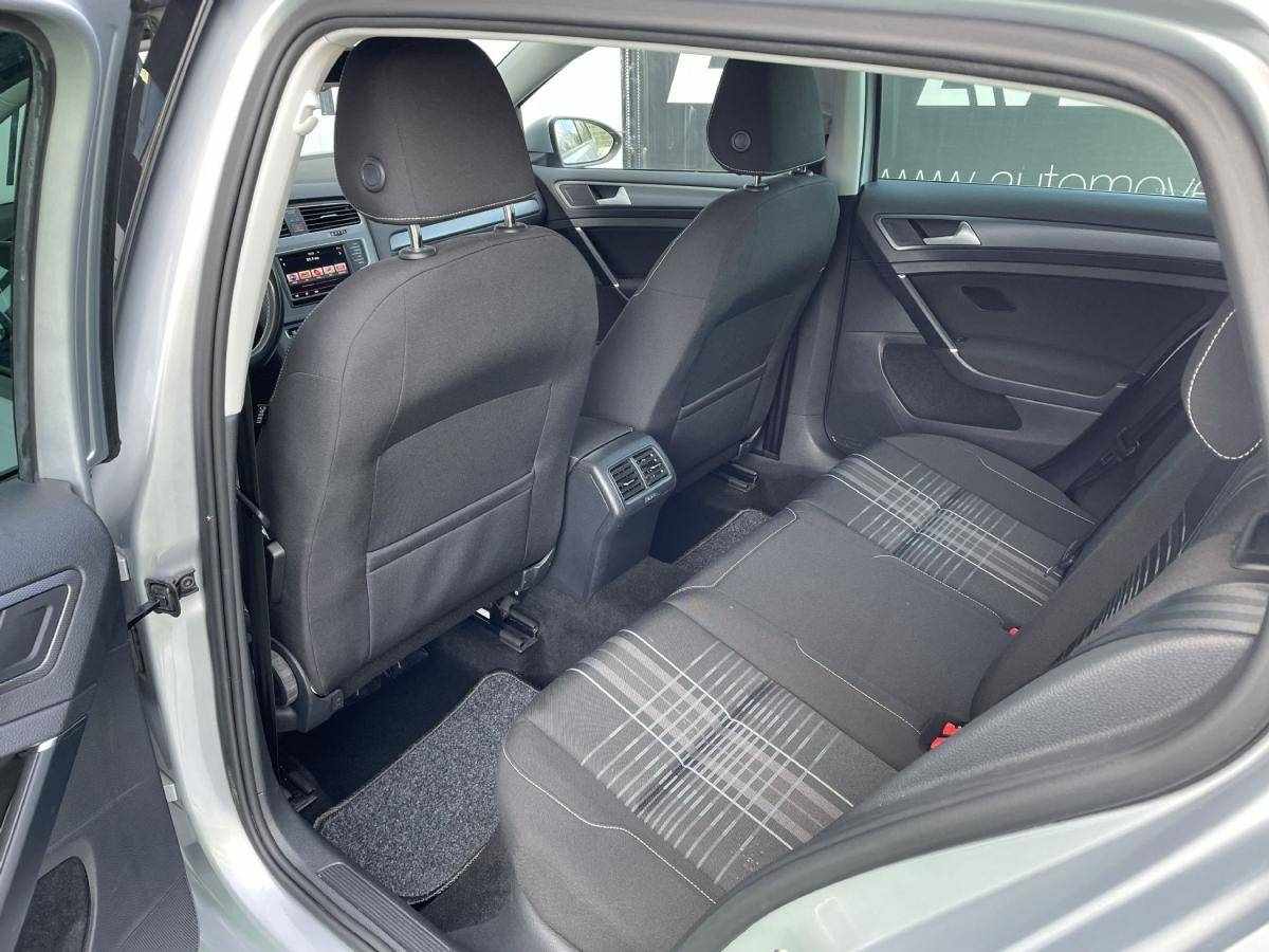 volkswagen-golf-2015-diesel-1600cc
