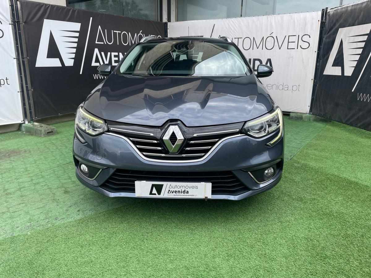 renault-megane-sport-tourer-2017-diesel-1461cc
