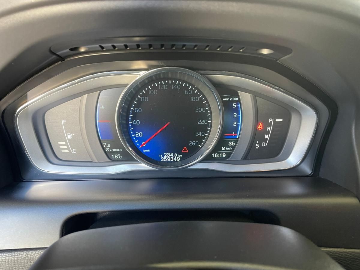 volvo-xc60-2015-diesel-1969cc